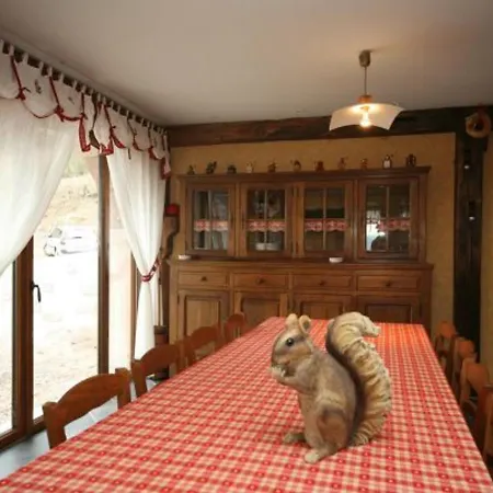 Ferme Vosgienne Renovee Avec Confort Et Nature Pour 7 Pers, Wifi, Animaux Bienvenus - Fr-1-589-190 펜션 *