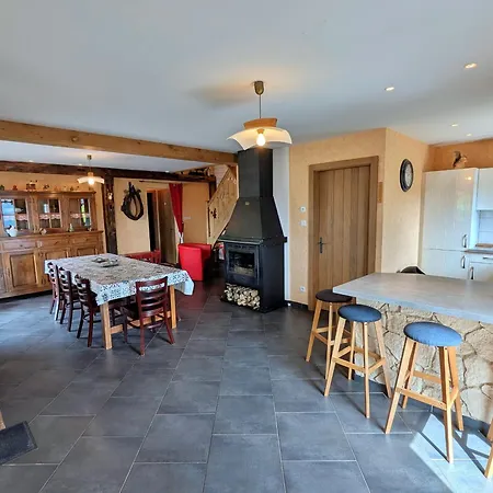 Vagney, 5 Pièces, 8 Personnes - Fr-1-589-190 Vagney